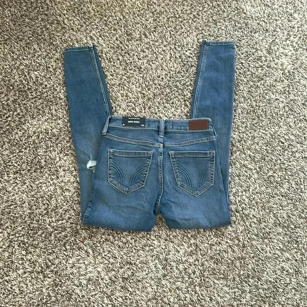 Hollister Women’s Jeans - Picture 4 of 6